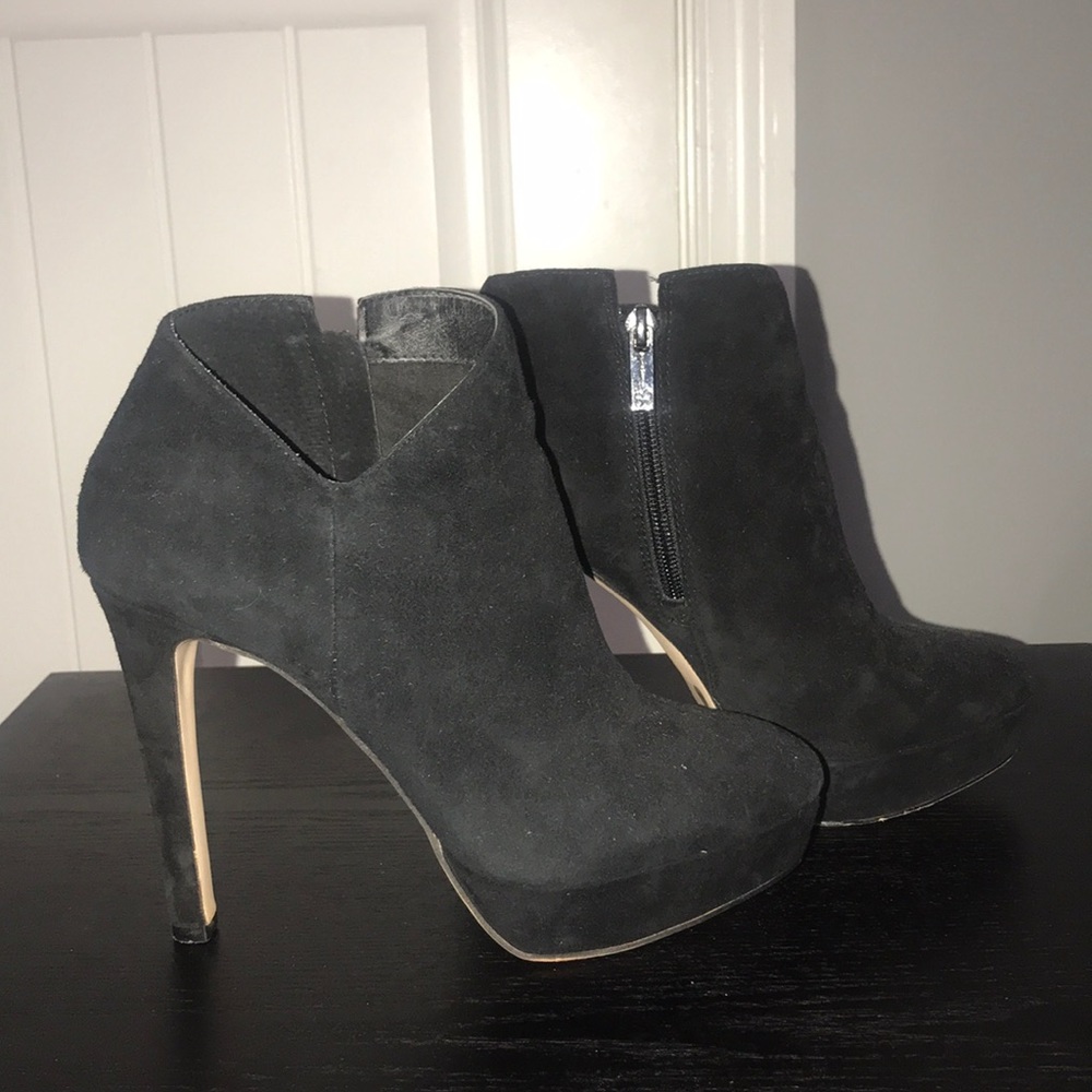 Jessica Simpson Rivera bootie!